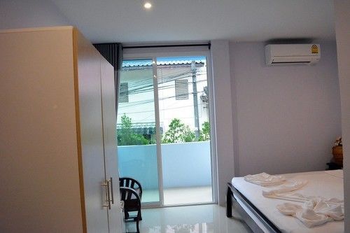 Zzeehouse Hotel Ao Nang Exterior photo